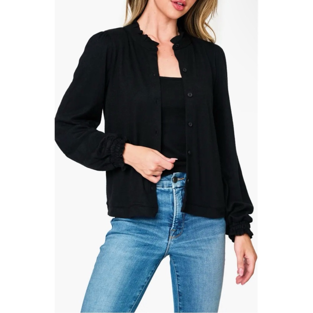 GIBSONLOOK Ruffle Accent Cardigan ❤️NWT❤️IN STORES❤️